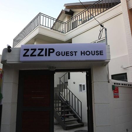 Zzzip Guesthouse In Hongdae Seul Exterior foto